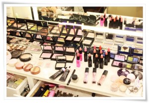 cosmetic-storage